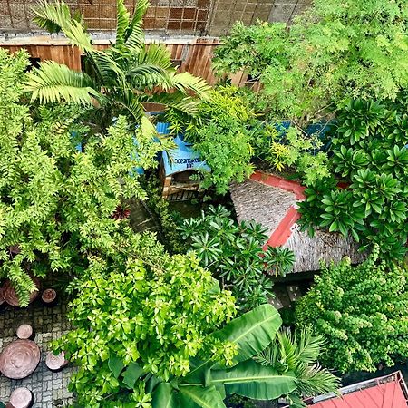 Ocean Breeze Inn Manoc-Manoc 외부 사진