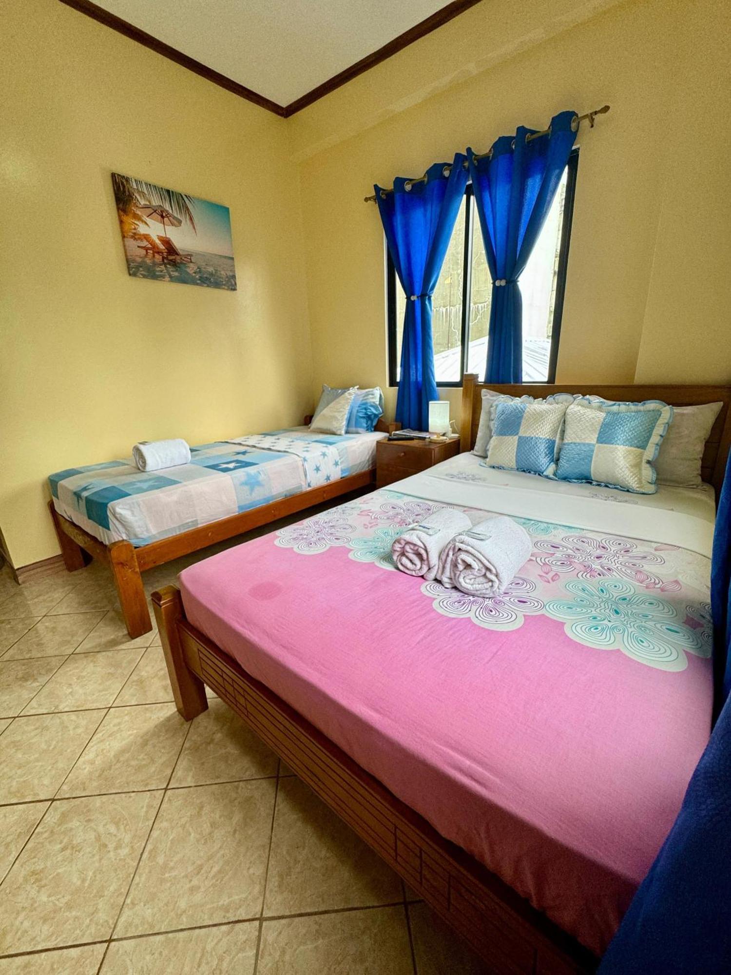 Ocean Breeze Inn Manoc-Manoc 객실 사진