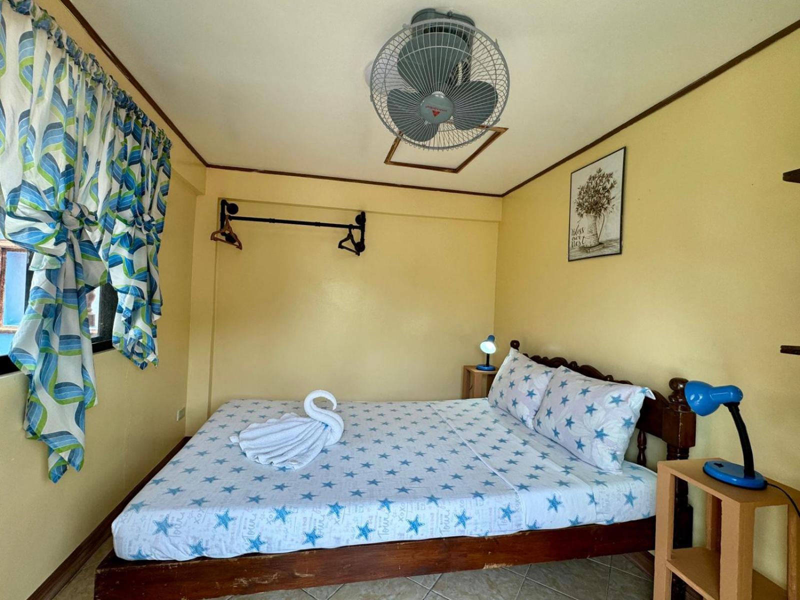 Ocean Breeze Inn Manoc-Manoc 외부 사진