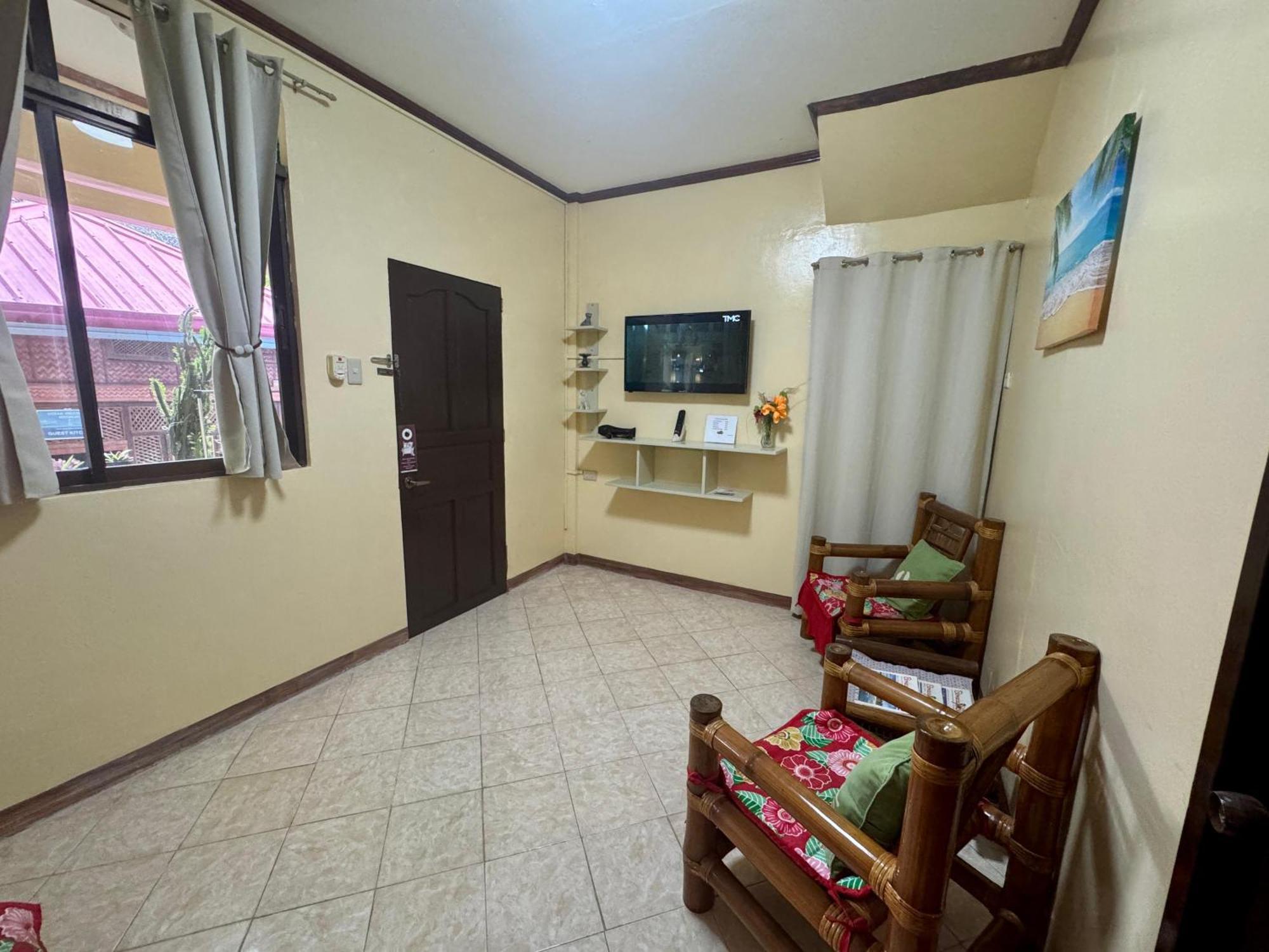 Ocean Breeze Inn Manoc-Manoc 객실 사진