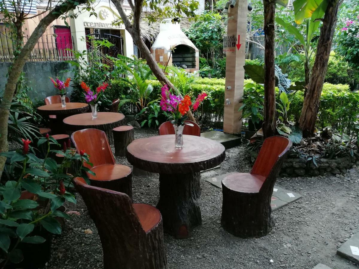 Ocean Breeze Inn Manoc-Manoc 외부 사진